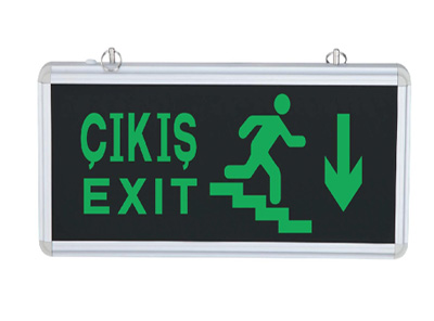 Exit Merdivenli Aşağı Koşan Adam